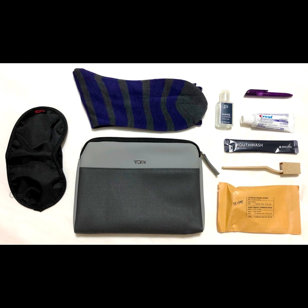 TUMI by Delta Airlines Business Class Toiletry Set